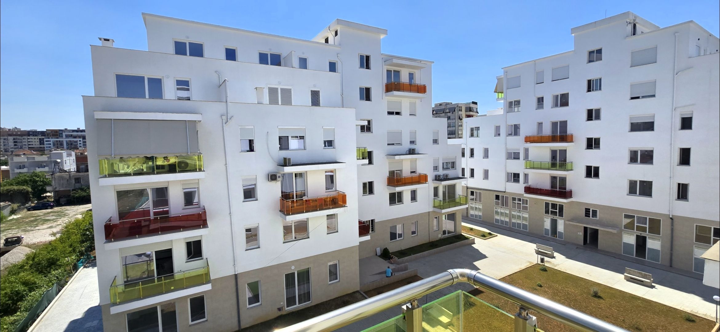 Apartament me qera në Astir. 2+1, kompleksi tudas.