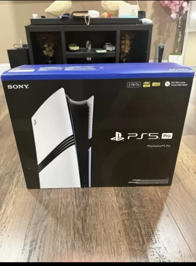 PlayStation 5 Pro – Digital Edition (SSD 2TB), e mbyllur në paketimin origjinal të fabrikës